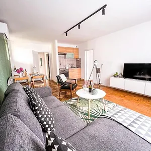 Valerian Apartman
